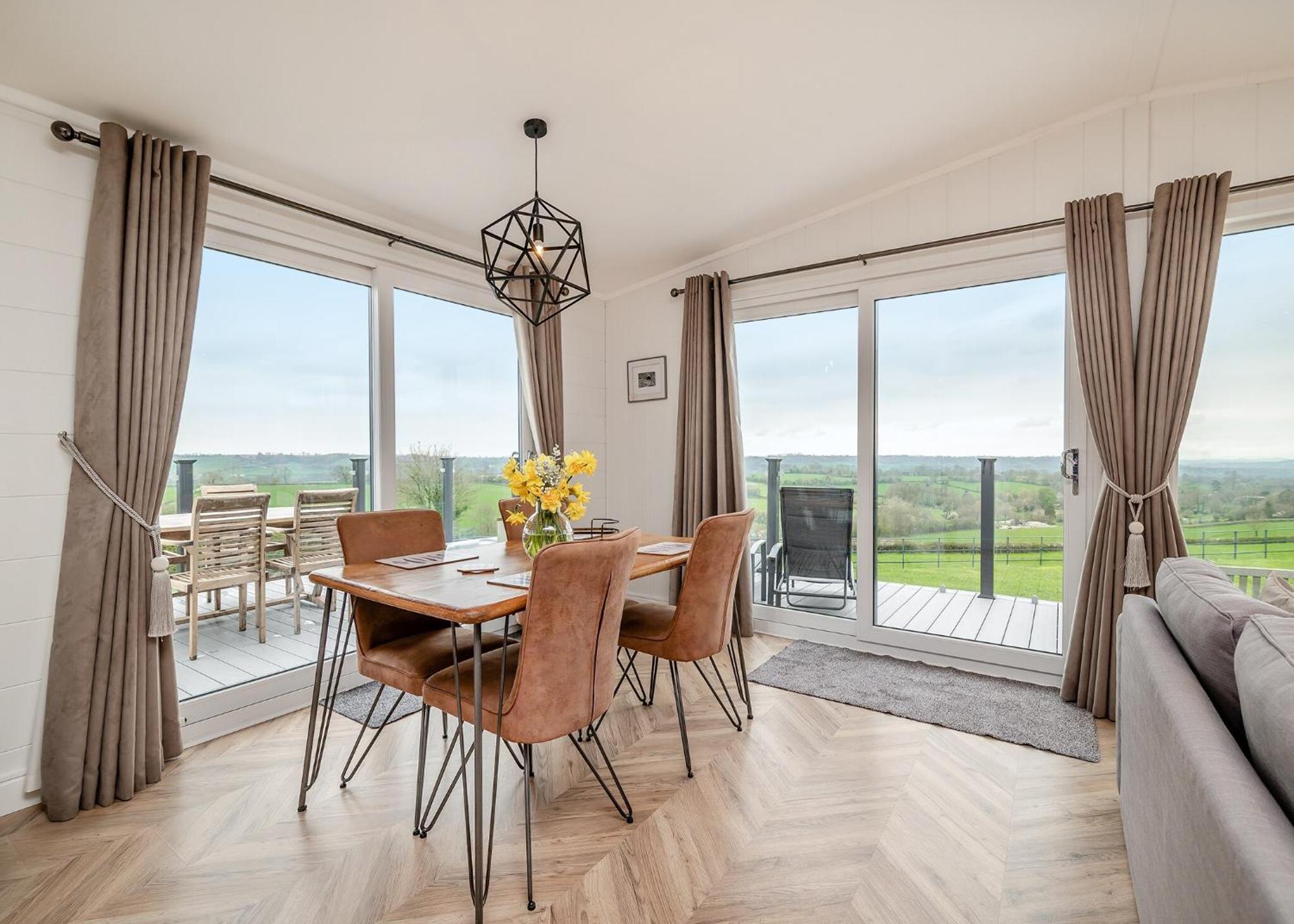 Midsomer Lodges Pilton Phòng bức ảnh