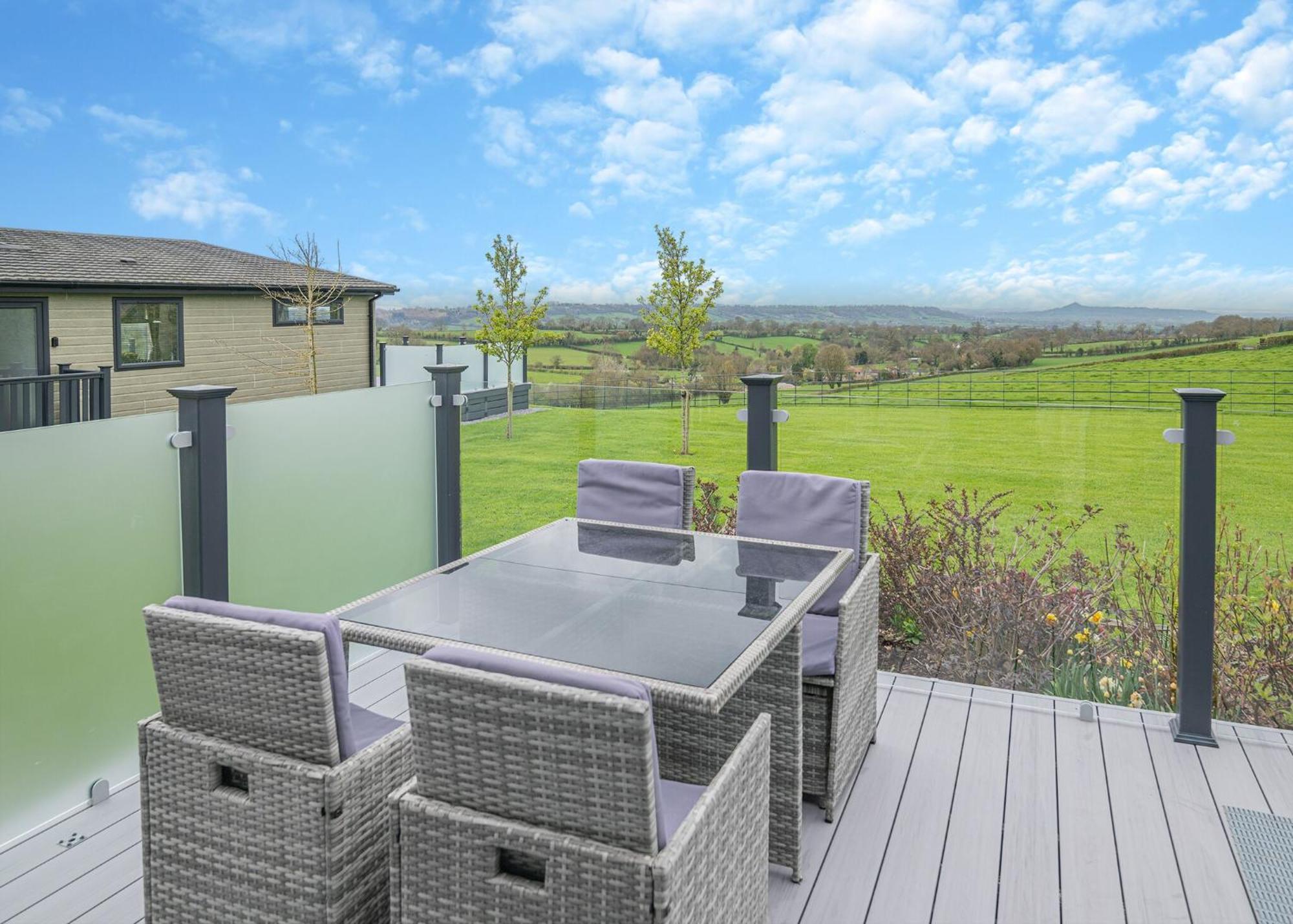 Midsomer Lodges Pilton Phòng bức ảnh